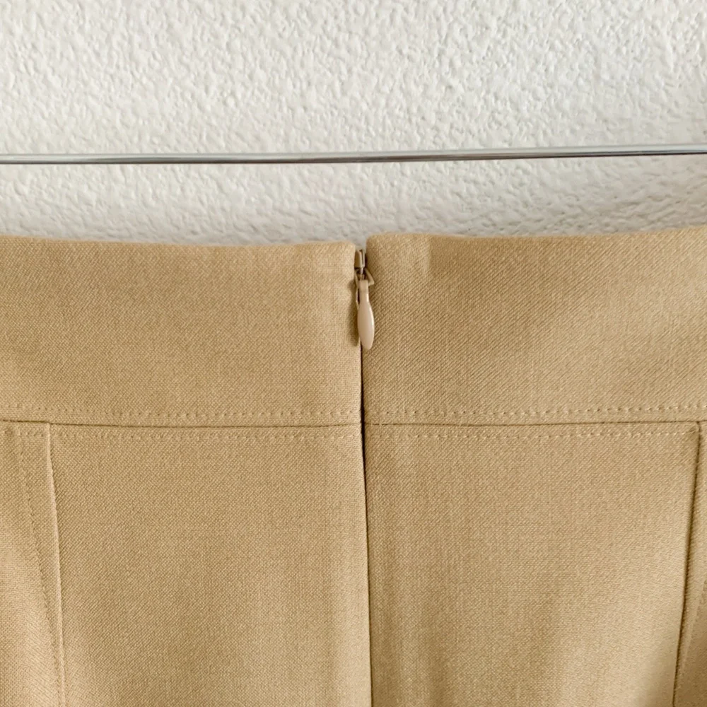 NWT LOFT Tan Pencil Skirt Size 6 - Picture 6 of 6